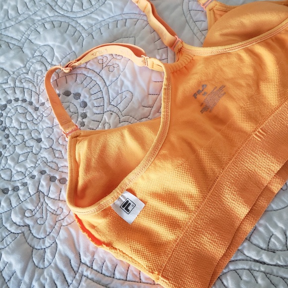 Exercise bra - Picture 3 of 3